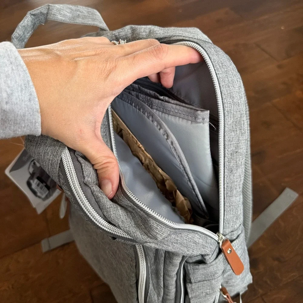 Trend Lab Deluxe Diaper Backpack‎ Grey 12 Pockets Insulated Wipe Pocket